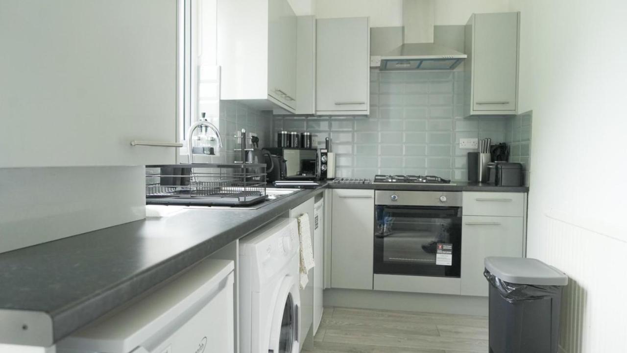 Jewel Of Barking London Barking (Greater London) Exterior photo